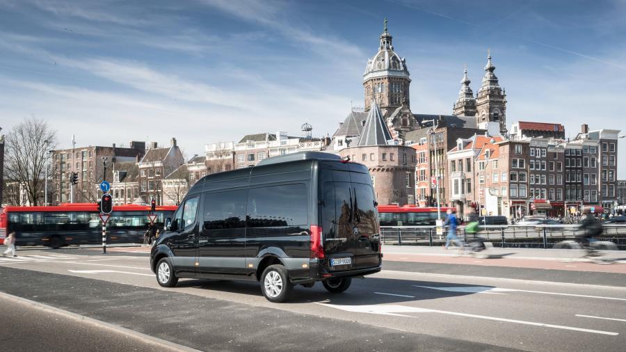  Mercedes-Benz Sprinter 319 CDI Tourer 2018 года  (WW) (фото 10 из 35)